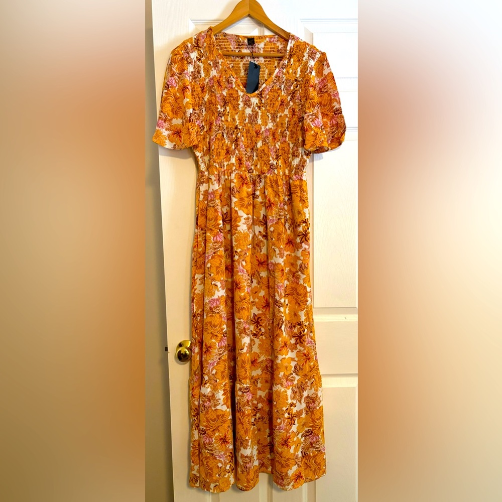 Women's Floral Short Flutter Sleeve Smocked Flowy Maxi Dress with Pockets